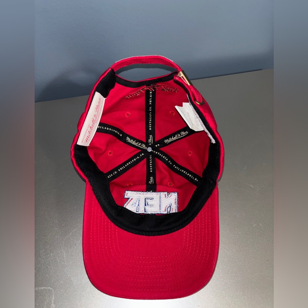 BAPE x Mitchell & Ness New Jersey Nets Strapback Hat - Picture 5 of 5